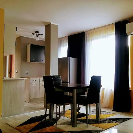 Appartement Апартамент Дафи *